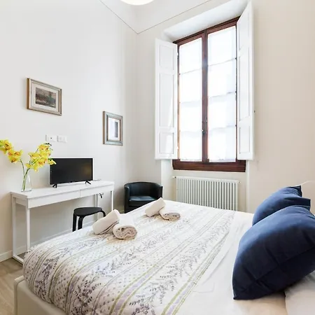 I Renai - Ponte Delle Grazie Modern Apartment Florence Exterior photo
